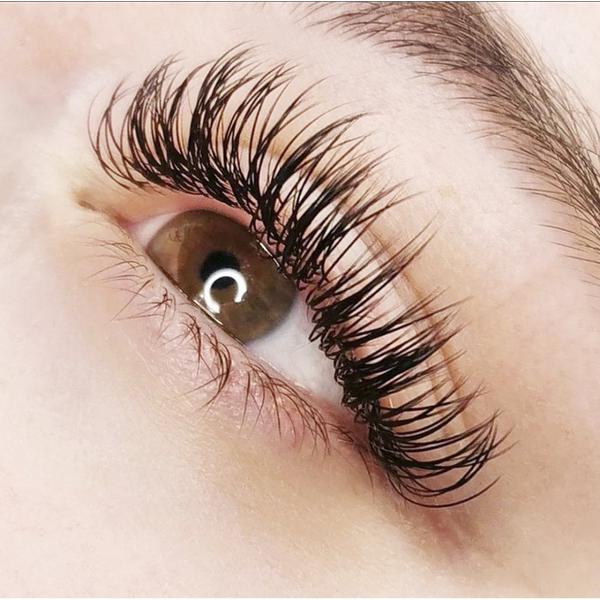 treatment_extend_lashes_mobile-1.jpg
